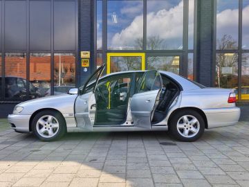 Opel Omega